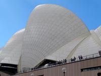 Das Dach der Oper ist weltbekannt