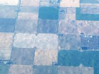 wir fliegen ueber die Praerie