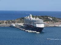 Ibiza-Stadt – Blick zur MEIN SCHIFF 5