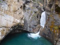 Wasserfall im Johnston Canyon