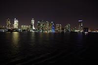 Auslaufen der AIDAdiva aus New York