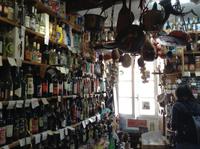 ein besonderer Laden