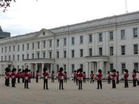 Vorbereitung neue Wache an Wellington Baracken