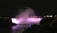 Niagara Fälle bei Nacht