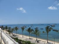 Blick vom Sultanspalast auf die Strandpromenade, Stone Town, Sansibar