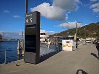 Bregenzer Seepromenade mit Blick zum Yachthafen.