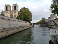 Notre Dame von der Seine aus