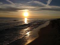 Sonnenaufgang am Strand bei Bastia