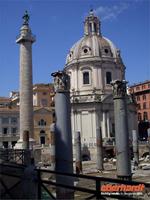 Trajanssäule und  Santa Maria de Loreto