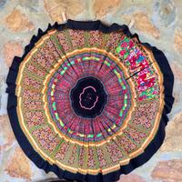 Kleid der Schwarzen H'Mong