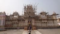 Baugerüst an einem Tempel in Pushkar