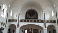 Blick zur Orgel in der  