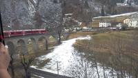 Bernina-Express- Fahrt nach Tirano-Kreisviadukt in Brusio