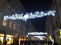 weihnachtliche Beleuchtung in der ganzen Stadt