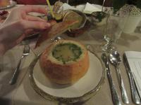 059 Landestypisches Abendessen