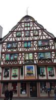 Rathaus Bernkastel Kues, noch weihnachtlich geschmückt