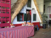 Schuhstand in der Markthalle