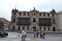 Lima - Palast des Erzbischofs am Hauptplatz