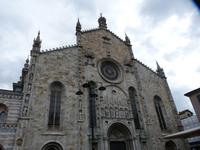 Die Eingangsfassade des Domes