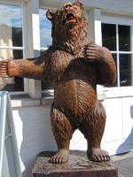 In der Schnitzerei Kirchhofer in Brienz