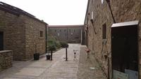 Innenhof des Castells in Montalbano Elicona