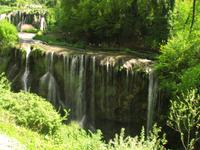 künstlich erzeugter Wasserfall