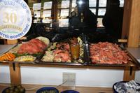 Mittagsbuffet in Tasiilaq