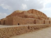 Stufenpyramide von ChoghaZanbil