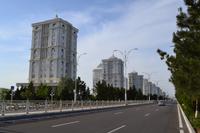 Turkmenistan - Wohnhäuser am Park der Freiheit in Aschgabat