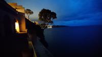 Abendlicher Blick vom Hotel nach Sorrent