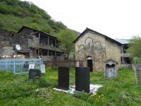 Kirche Santa Barbara auf dem Weg nach Ushguli