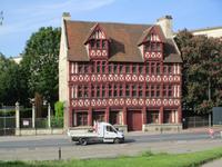 Caen, Hotel de Quatrans, vom Bombenhagel verschont