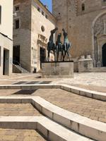 Stadtrundgang, Mittagspause und Freizeit in Mahón