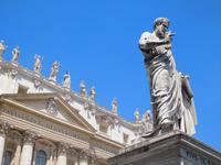 Petersdom oder die Basilika Sankt Peter im Vatikan in Rom (27)