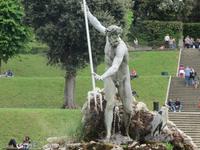 Brunnenfigur im Boboligarten