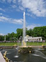 Peterhof, Große Kaskade - Samson-Fontäne