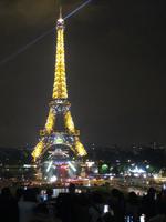 Paris. 23 Uhr. Eiffelturm