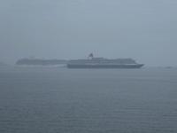 Kreuzfahrtschiffe vor Guernsey