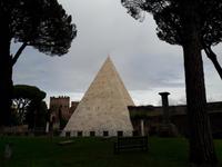 20_Rom_Cestio_Pyramide