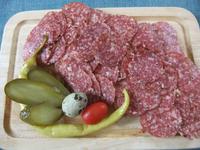 Wir lassen uns Wildsalamibrot...