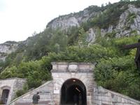 DSCN1336  Kehlstein Eingang Aufzug