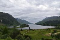 0761 Highlands, Glenfinnian Memorial mit Loch Shiel