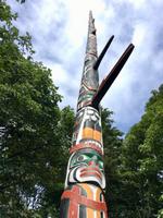 100 Meter hoher Totem in Victoria