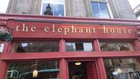 Mittag gab es im The Elephant House