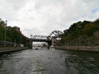 Unter den Brücken von Stockholm