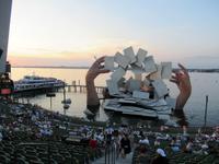 Seebühne Bregenz am Abend kurz vor Beginn der Vorstellung