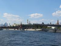 schwebende Brücke