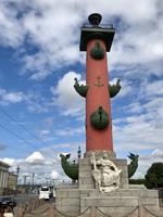 St. Petersburg: Am Börsenplatz (Strelka)