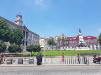 Börse und Markthalle von Porto