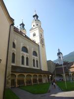 Brixen Alter Friedhof mit Pfarrkirche St. Michael